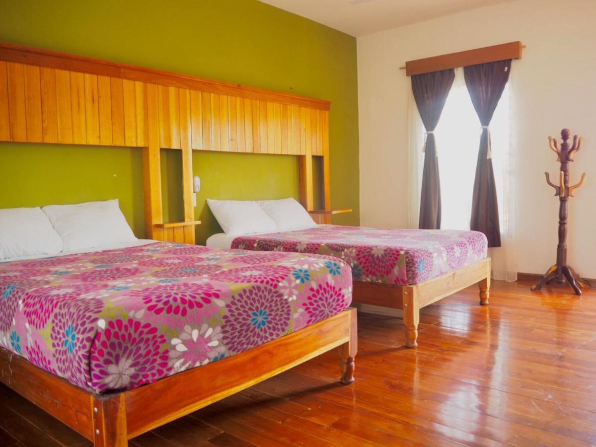 Hotel Maya Balam Xpujil Exterior photo