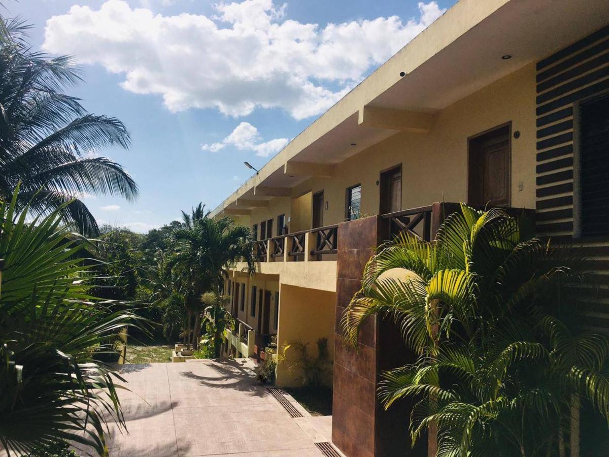 Hotel Maya Balam Xpujil Exterior photo