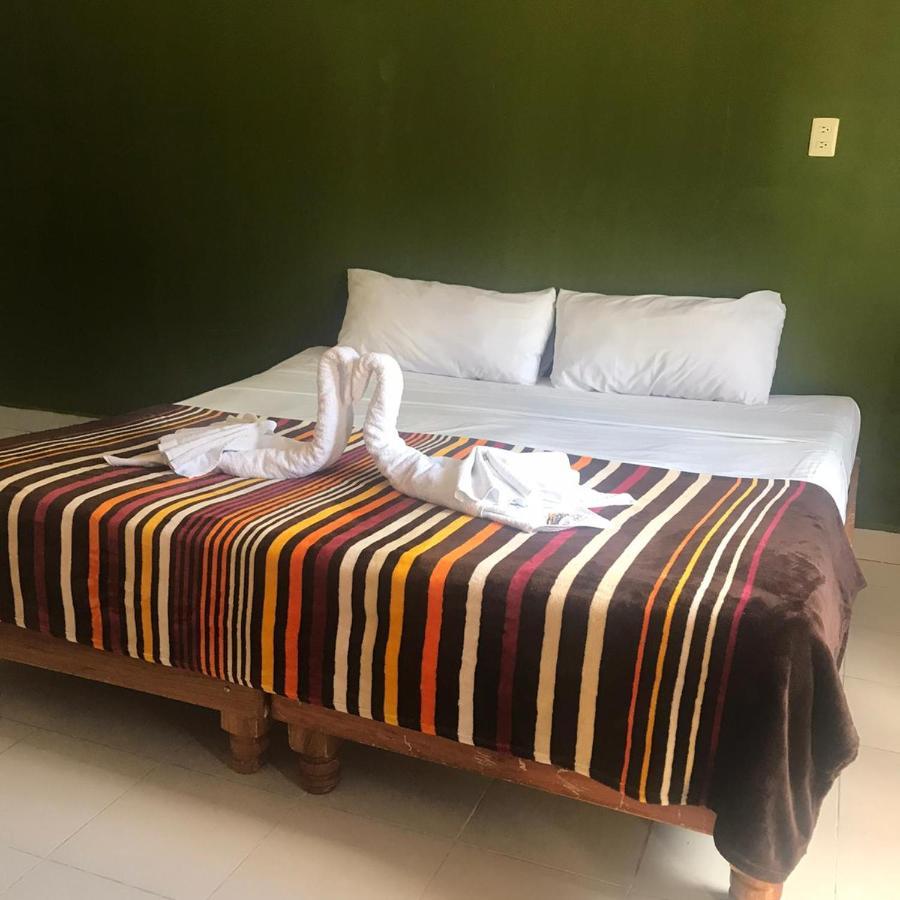 Hotel Maya Balam Xpujil Exterior photo